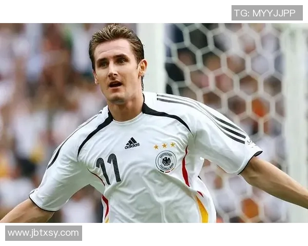 克洛泽：德国足球传奇的辉煌历程与不朽贡献