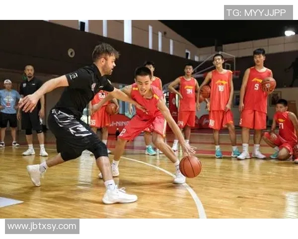 明星们亲自上阵打篮球精彩视频大合集让你见证他们的运动魅力与风采
